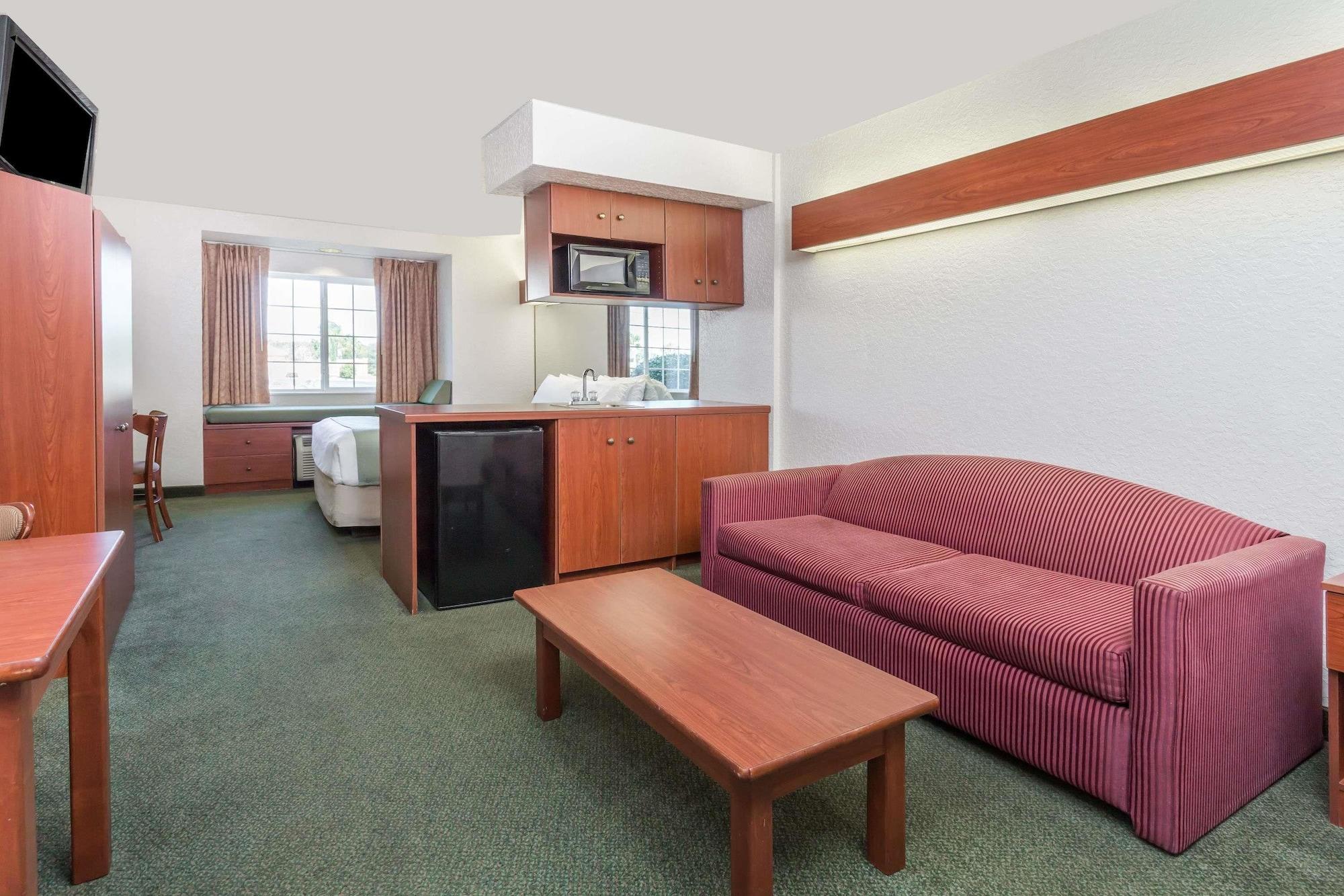 Microtel Inn & Suites Marianna Dış mekan fotoğraf