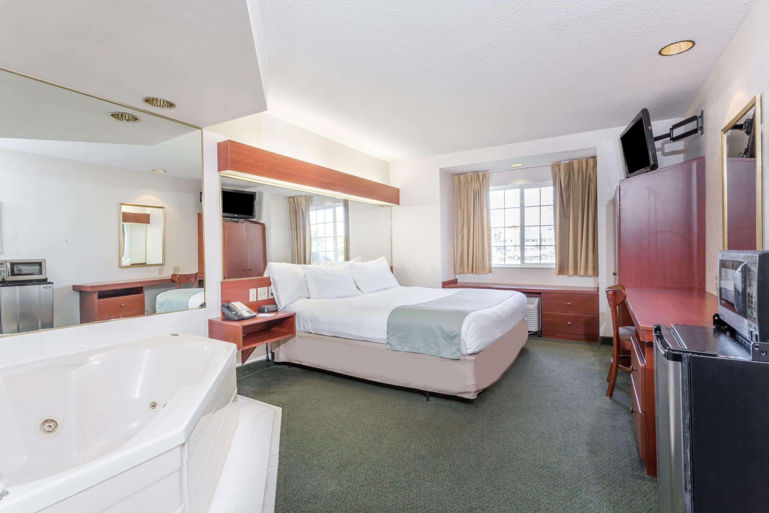 Microtel Inn & Suites Marianna Dış mekan fotoğraf